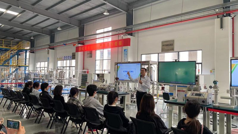 工业添加剂代理加盟，如何把握标准与机遇**